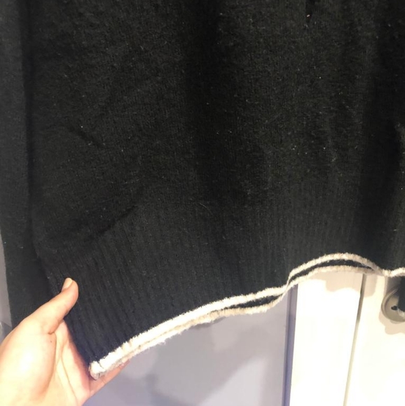 H&M black knit hooded top with white stripe hem - Picture 3 of 7